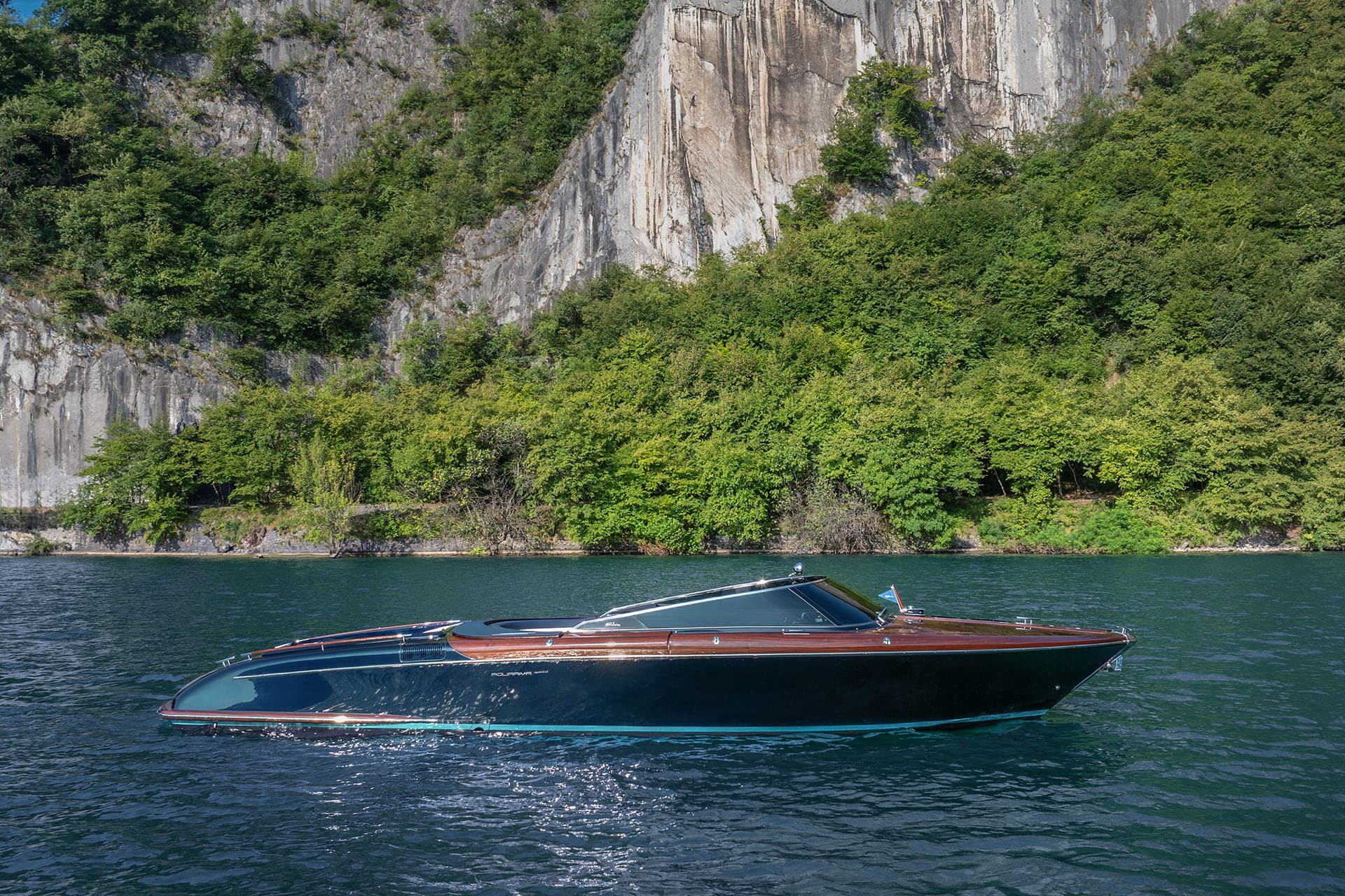 THE RIVA LEGEND IS GIVEN A MAKEOVER WITH AQUARIVA SPECIAL